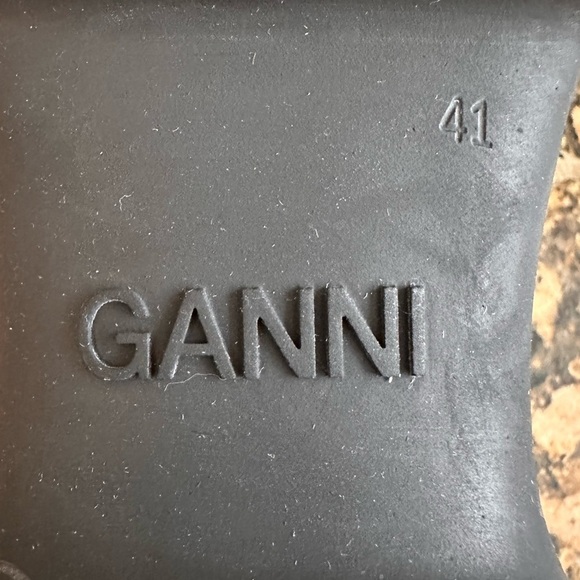 GANNI RECYCLED RUBBER CHELSEA BOOTS - Picture 5 of 6